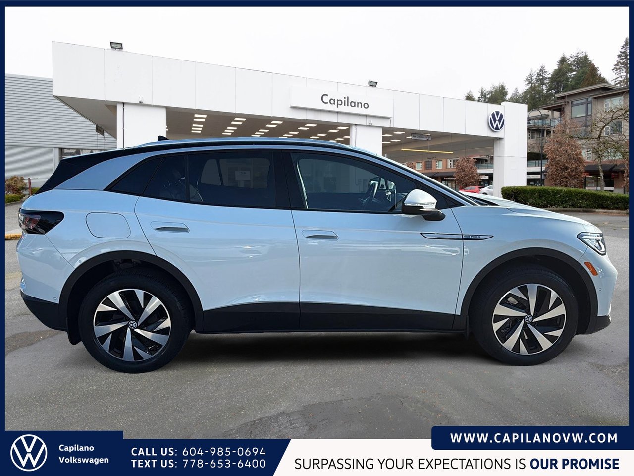 2023 Volkswagen ID.4 Pro AWD | Statement Package Just Arrived! Local, One Owner, Very Well-Equipped