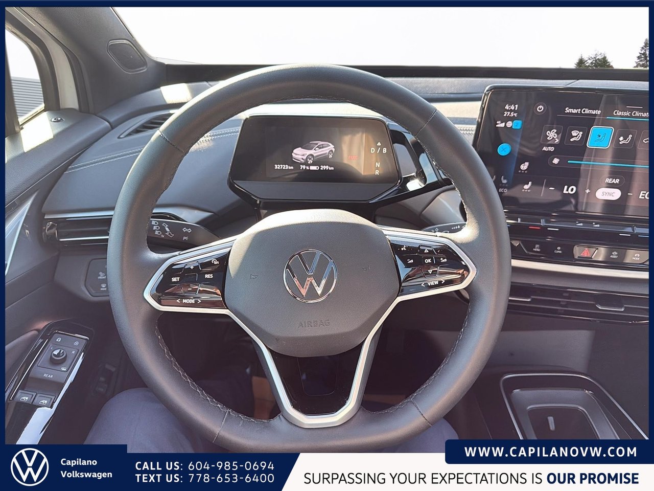 2023 Volkswagen ID.4 Pro AWD | Statement Package Just Arrived! Local, One Owner, Very Well-Equipped