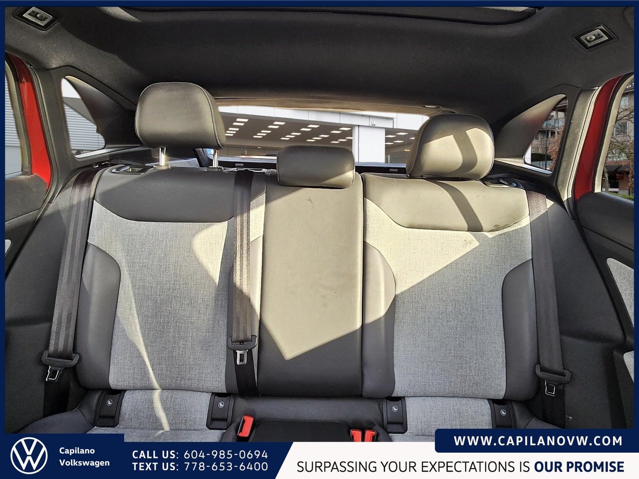 2023 Volkswagen ID.4 Pro AWD | Panoramic Sunroof & Electra Wheels Pckg X-Demo Special!