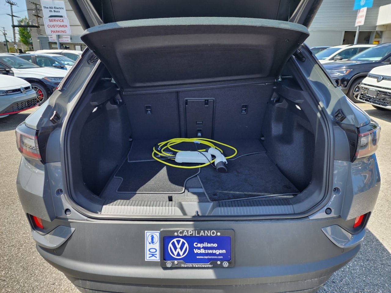 2024 Volkswagen ID.4 Pro S AWD Just Arrived! Local, One Owner, No Accidents