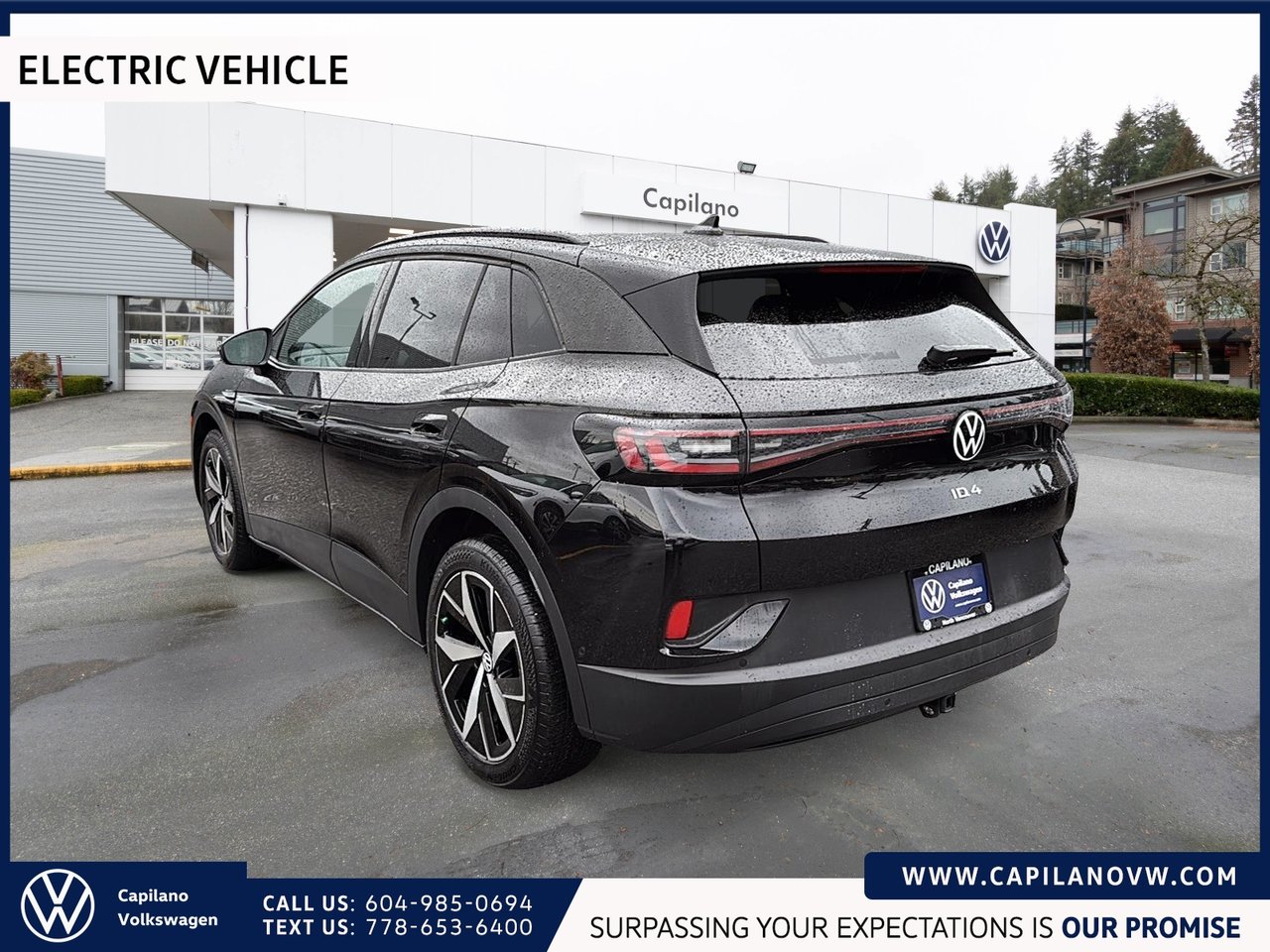 2024 Volkswagen ID.4 Pro AWD | Panoramic Sunroof & Heat Pump Just Arrived! Local Vehicle, One Owner, No Accidents