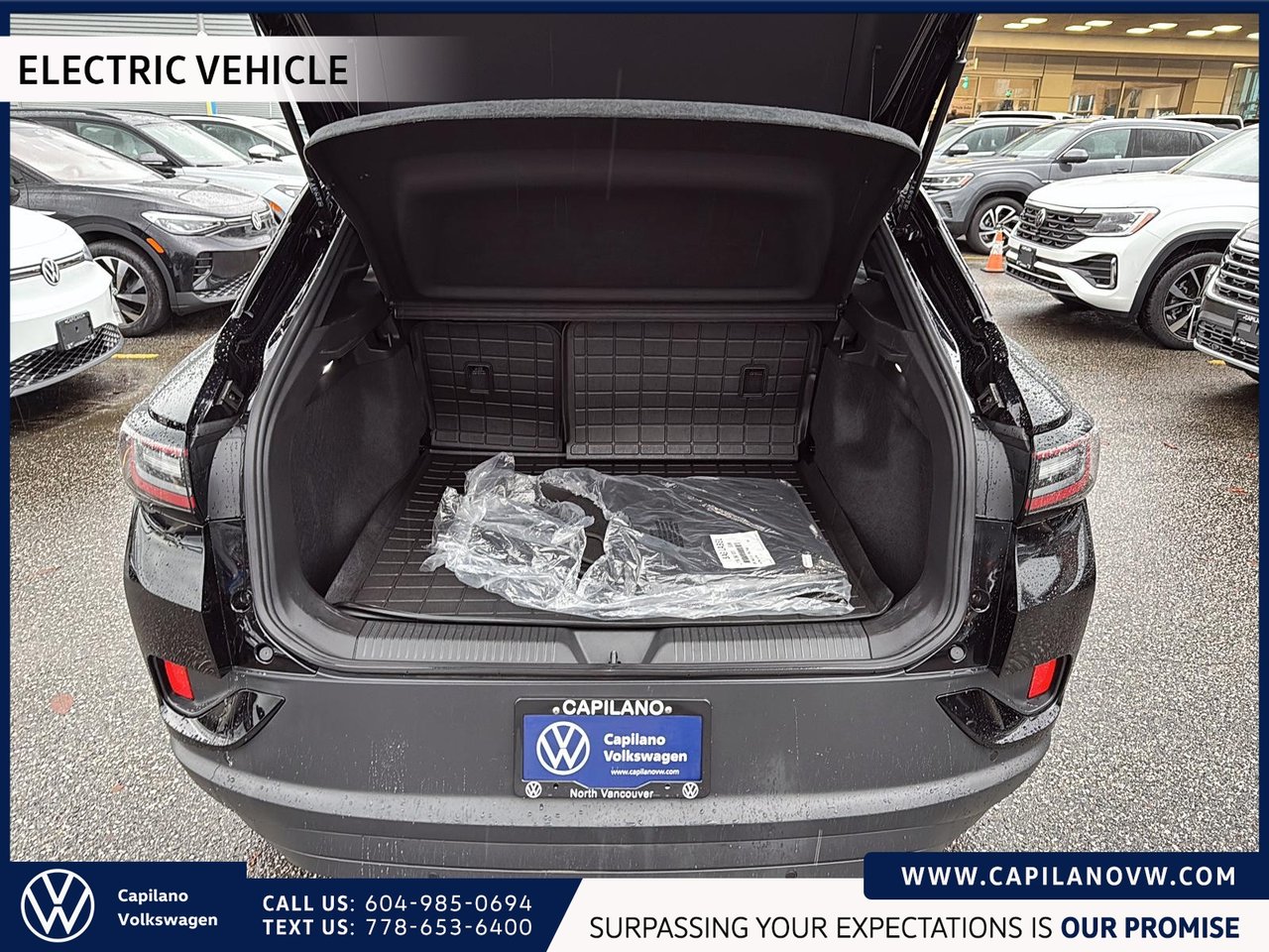 2024 Volkswagen ID.4 Pro AWD | Panoramic Sunroof & Heat Pump Just Arrived! Local Vehicle, One Owner, No Accidents