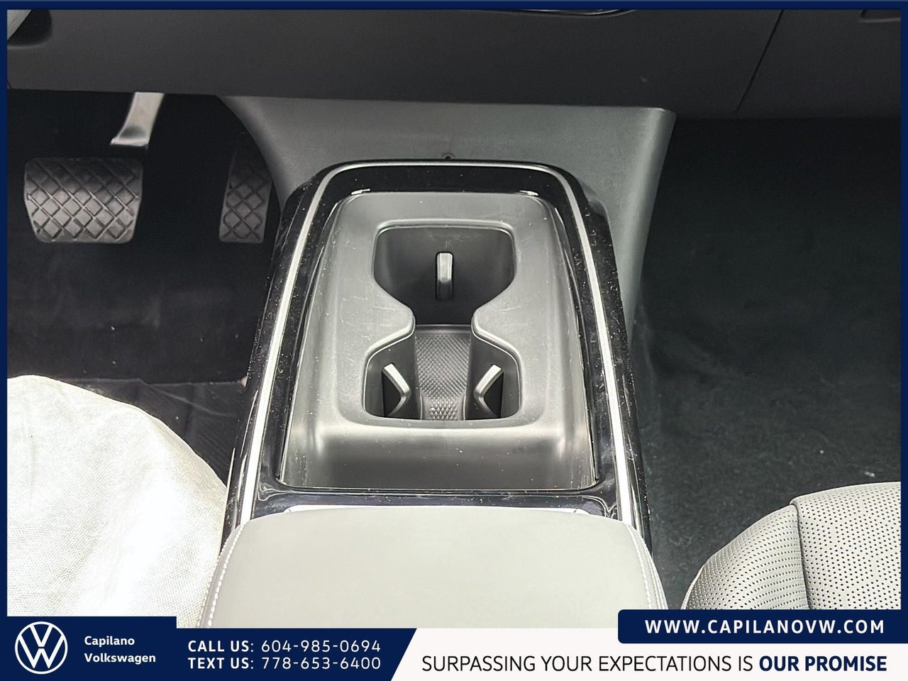 2025 Volkswagen ID.4 Pro S AWD Finance at 0% Up To 60 Months + $3000.00 Delivery Credit!