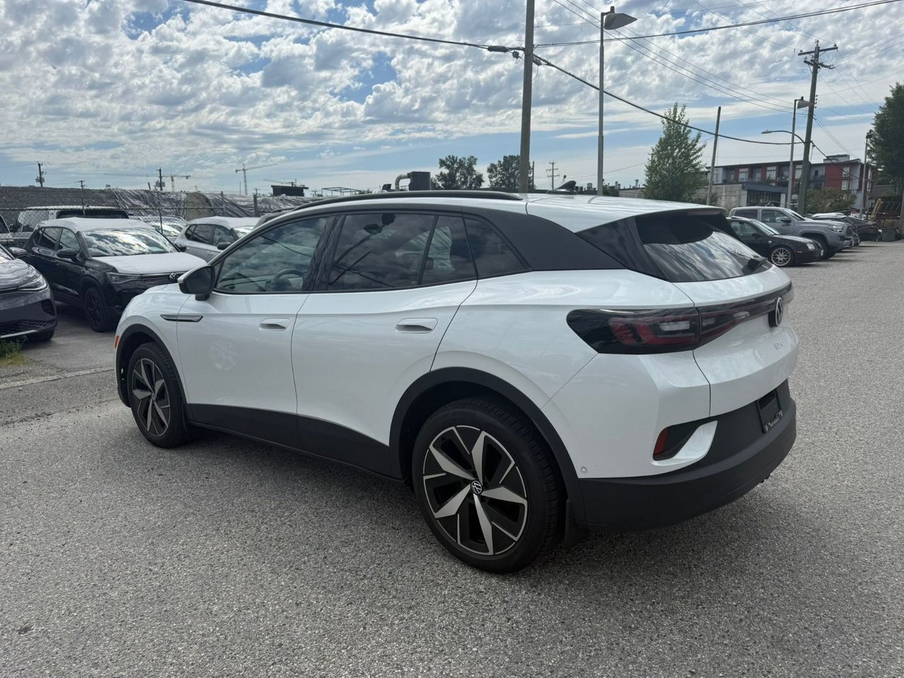 2025 Volkswagen ID.4 Pro S AWD Demo Special!
