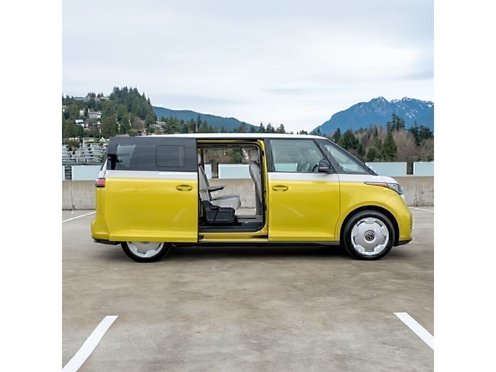 2025 Volkswagen ID. Buzz 1st Edition 4MOTION Lease at 2.99% for 48 Months!