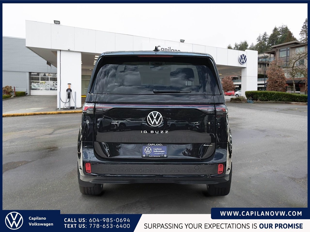 2025 Volkswagen ID. Buzz 1st Edition 4MOTION Lease at 2.99% for 48 Months!