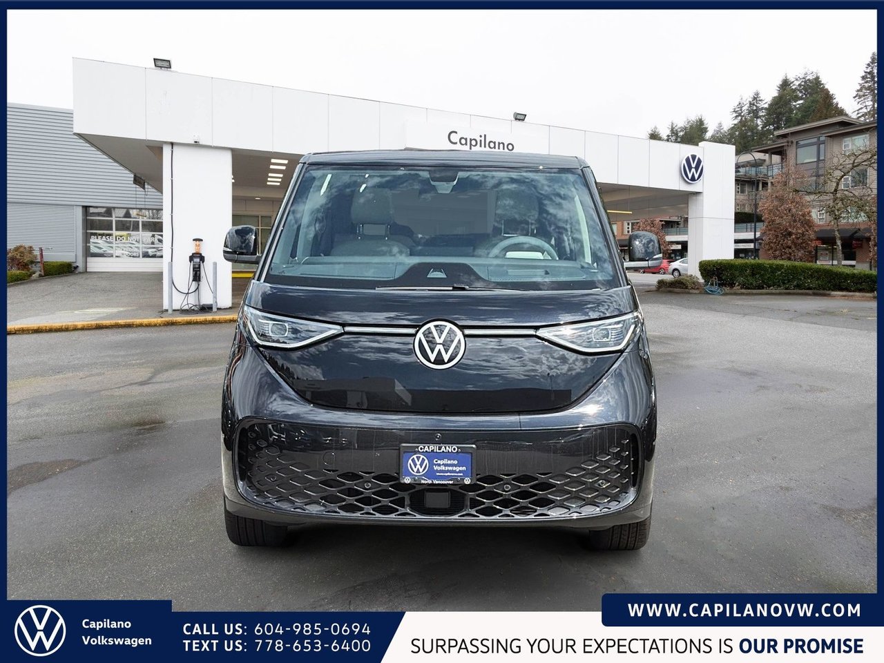 2025 Volkswagen ID. Buzz 1st Edition 4MOTION Lease at 2.99% for 48 Months!
