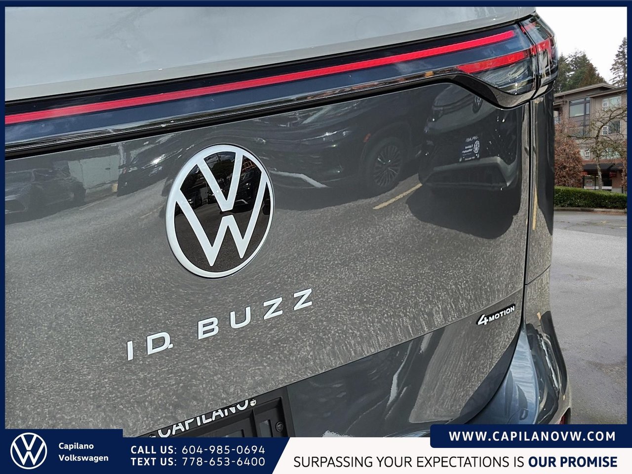 2025 Volkswagen ID. Buzz 1st Edition 4MOTION Lease at 2.99% for 48 Months!