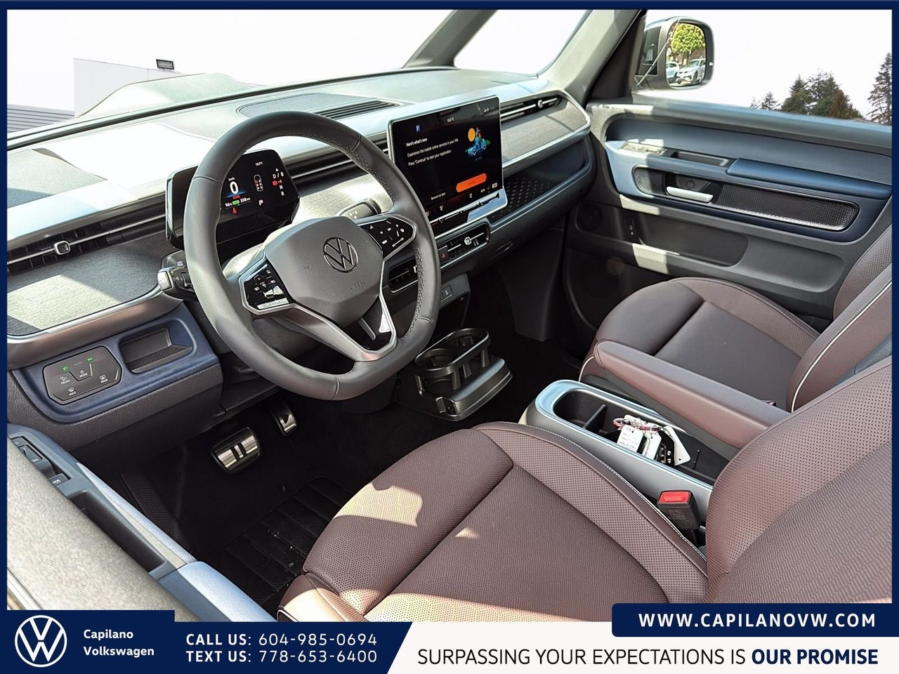 2025 Volkswagen ID. Buzz 1st Edition 4MOTION Lease at 2.99% for 48 Months!