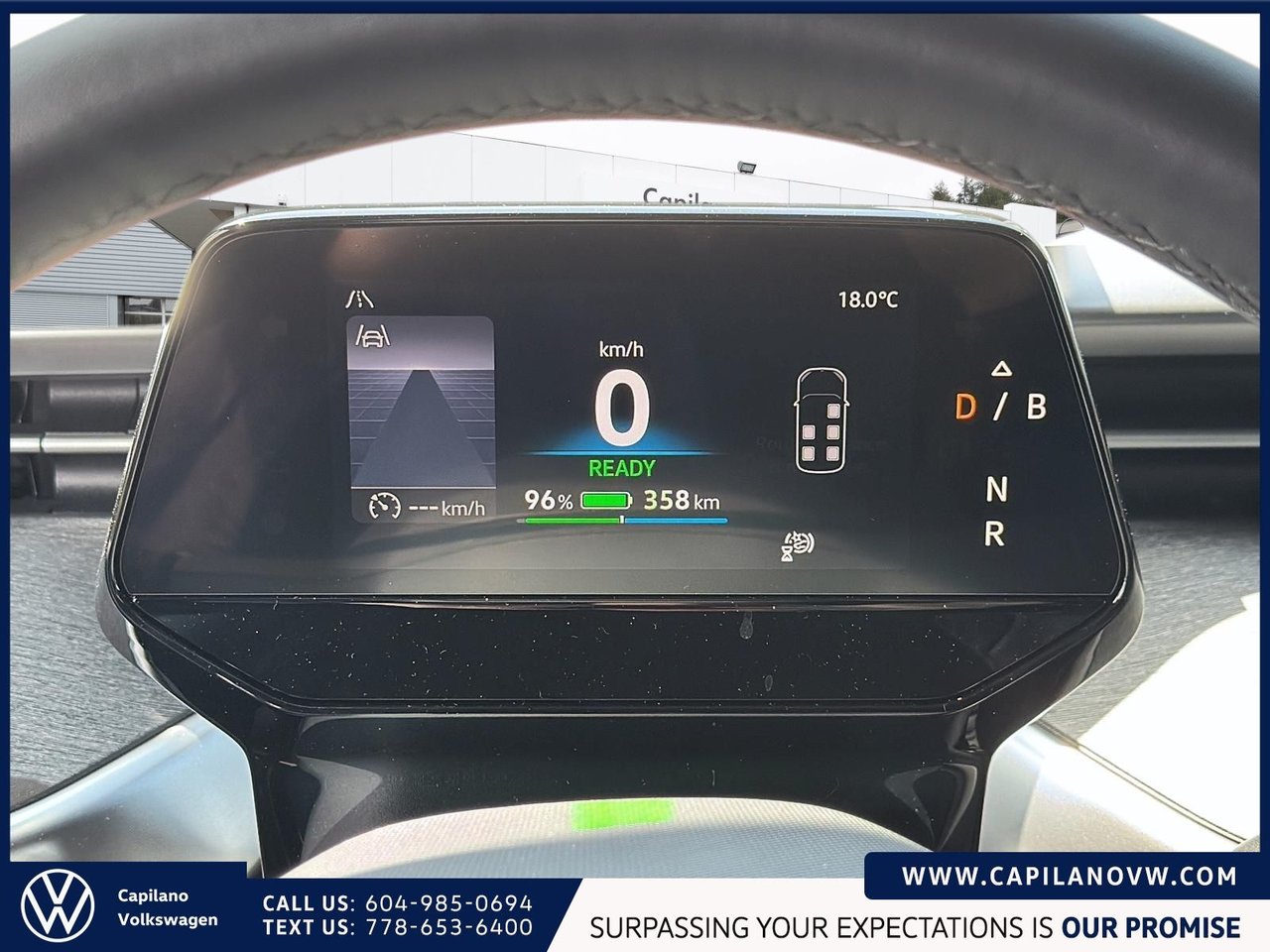 2025 Volkswagen ID. Buzz 1st Edition 4MOTION Lease at 2.99% for 48 Months!