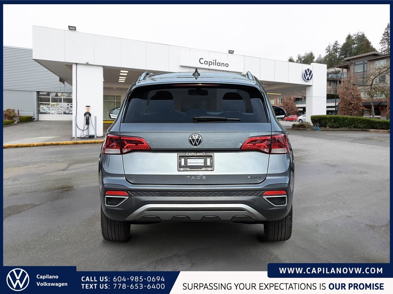 2022 Volkswagen Taos Comfortline 4MOTION Just Arrived! Local, No Accidents, Very Low Km!