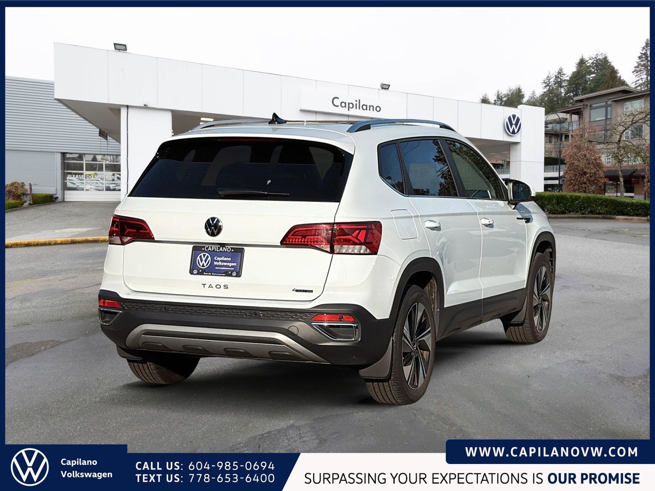 2023 Volkswagen Taos Highline 4MOTION Just Arrived! Local, One Owner, No Accidents