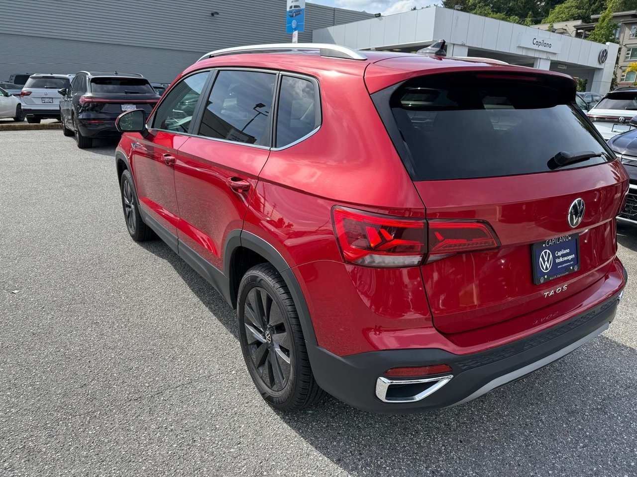2024 Volkswagen Taos 1.5 TSI Comfortline FWD X-Demo Special!