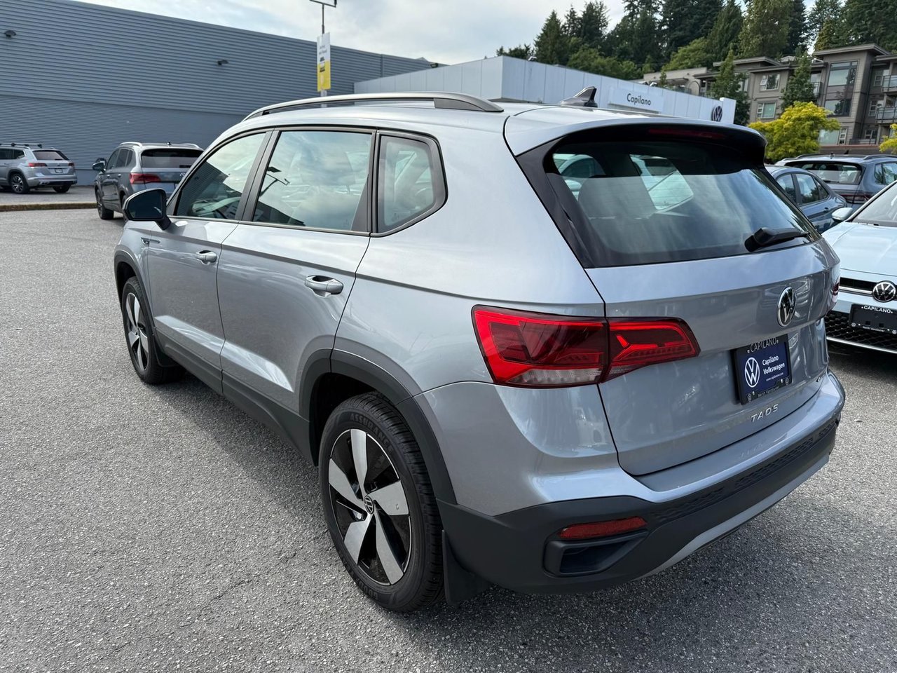 2024 Volkswagen Taos Trendline 4MOTION X-Demo Special!