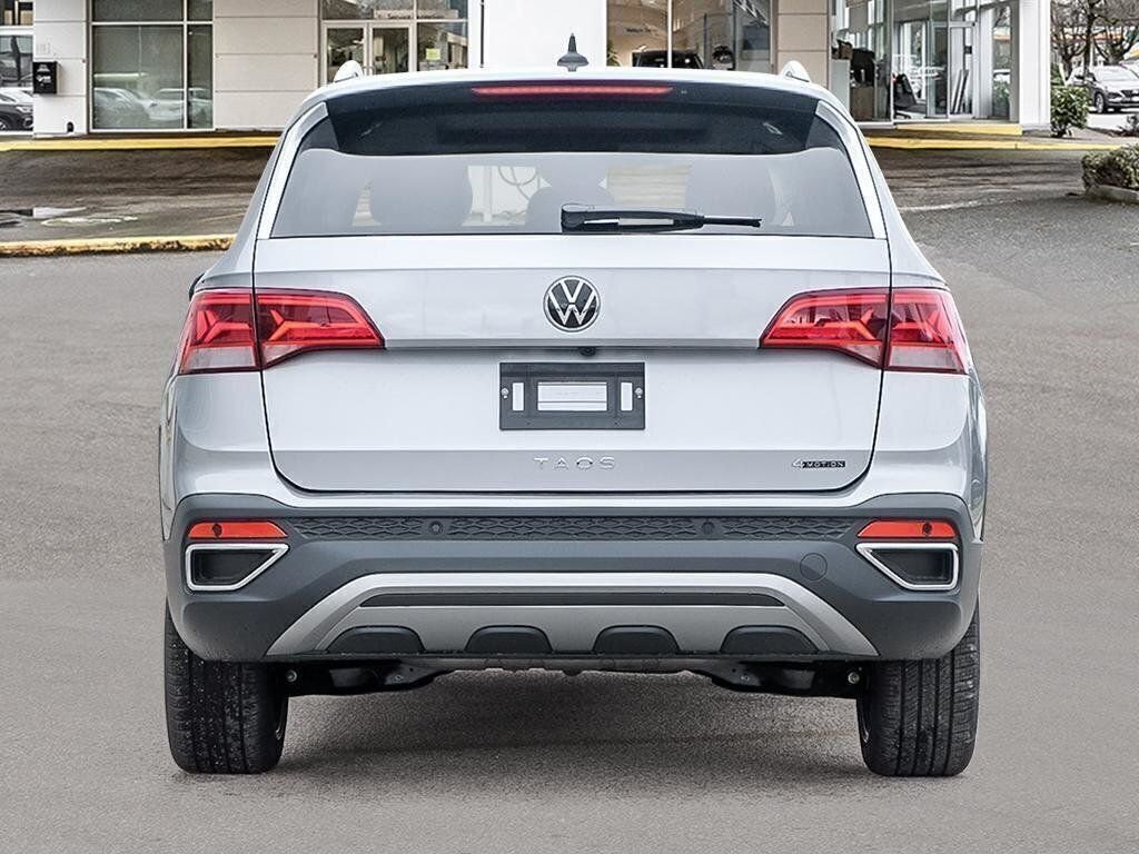 2024 Volkswagen Taos Highline 4MOTION | 19 Alloy Wheels X-Demo Special!