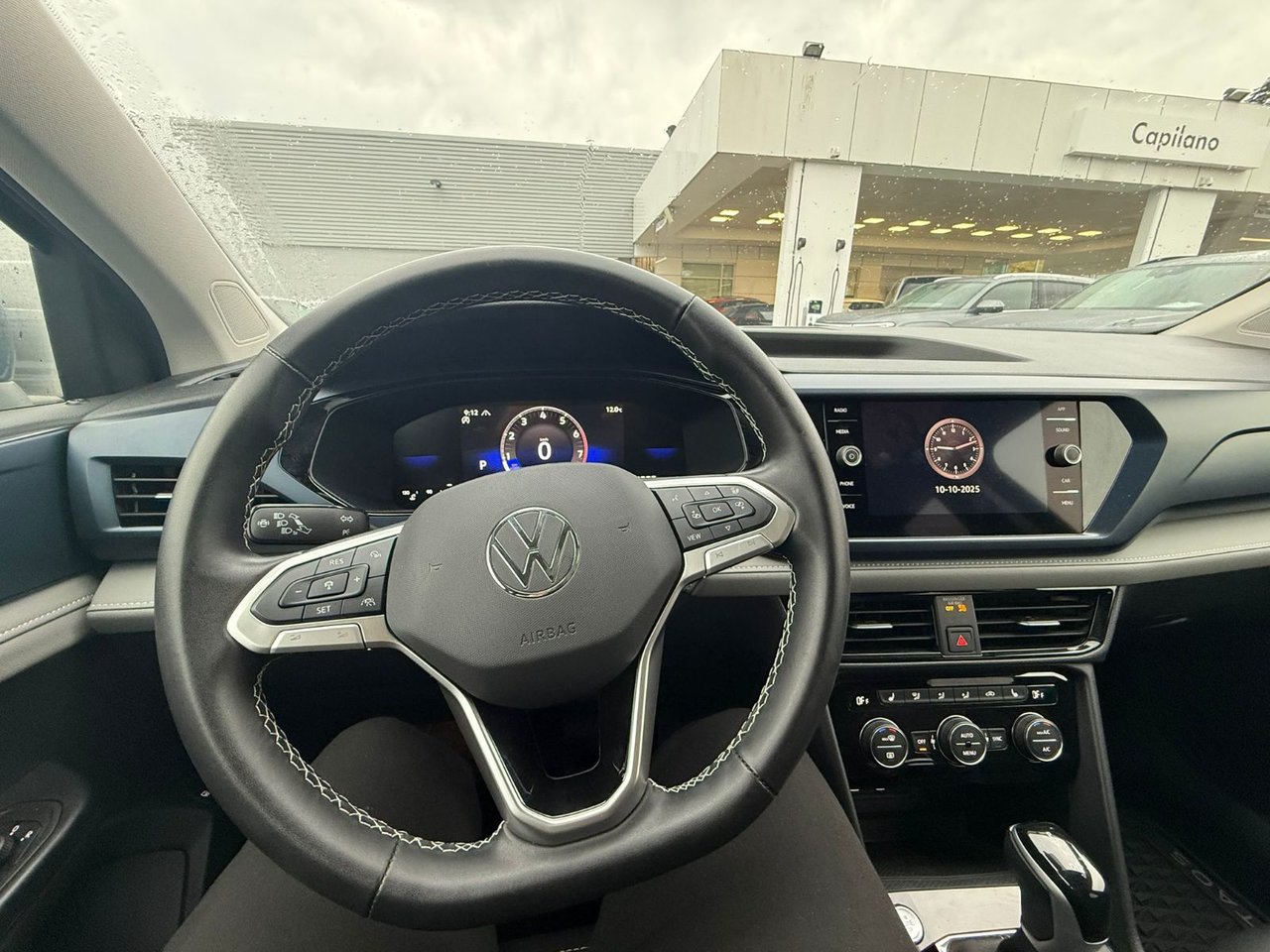 2024 Volkswagen Taos Comfortline 4MOTION | 19 Wheels & Sunroof Package Just Arrived! Local, One Owner, No Accidents