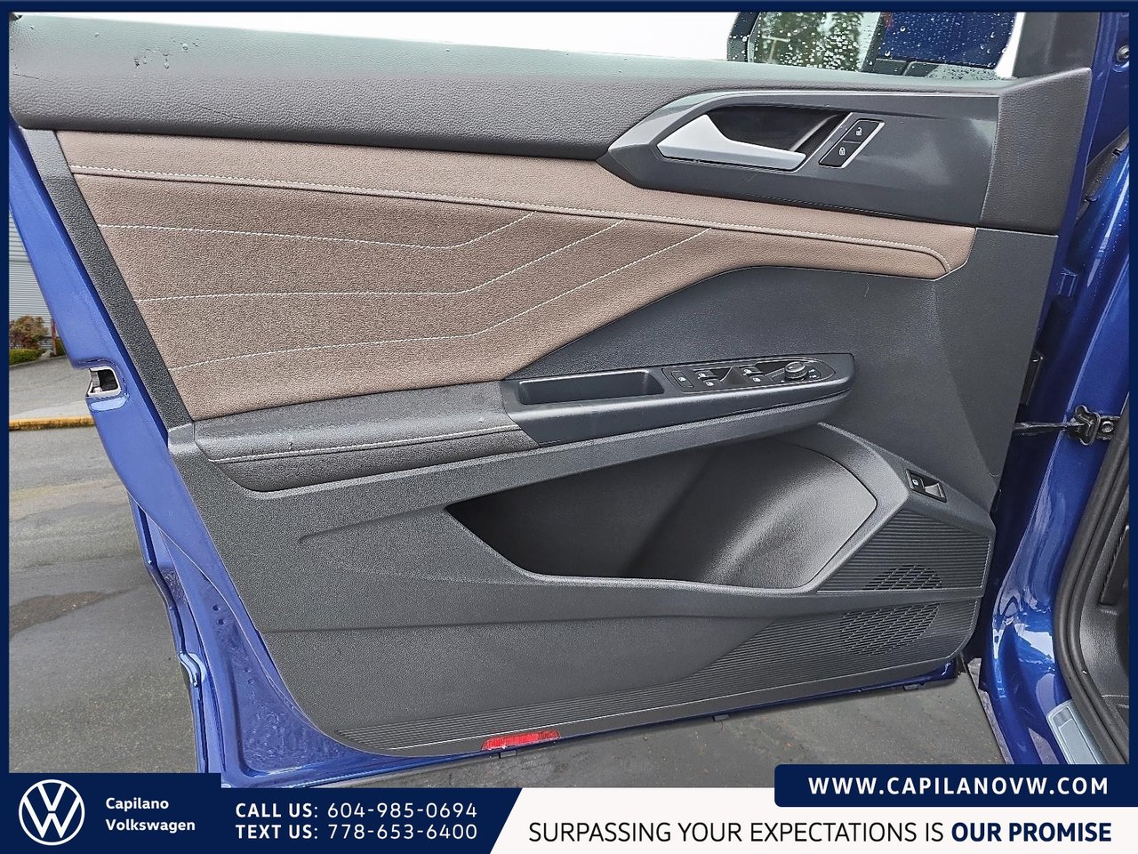 2024 Volkswagen Taos Highline 4MOTION Just Arrived! Local Vehicle, Low KM, No Accidents