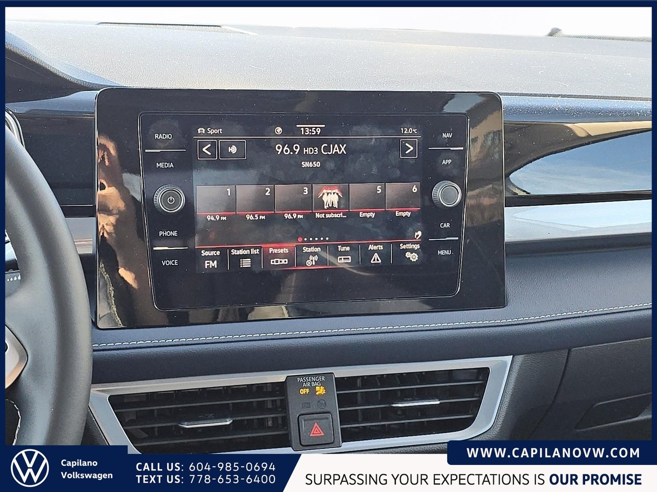 2026 Volkswagen Taos Highline 4MOTION X-Demo Special!