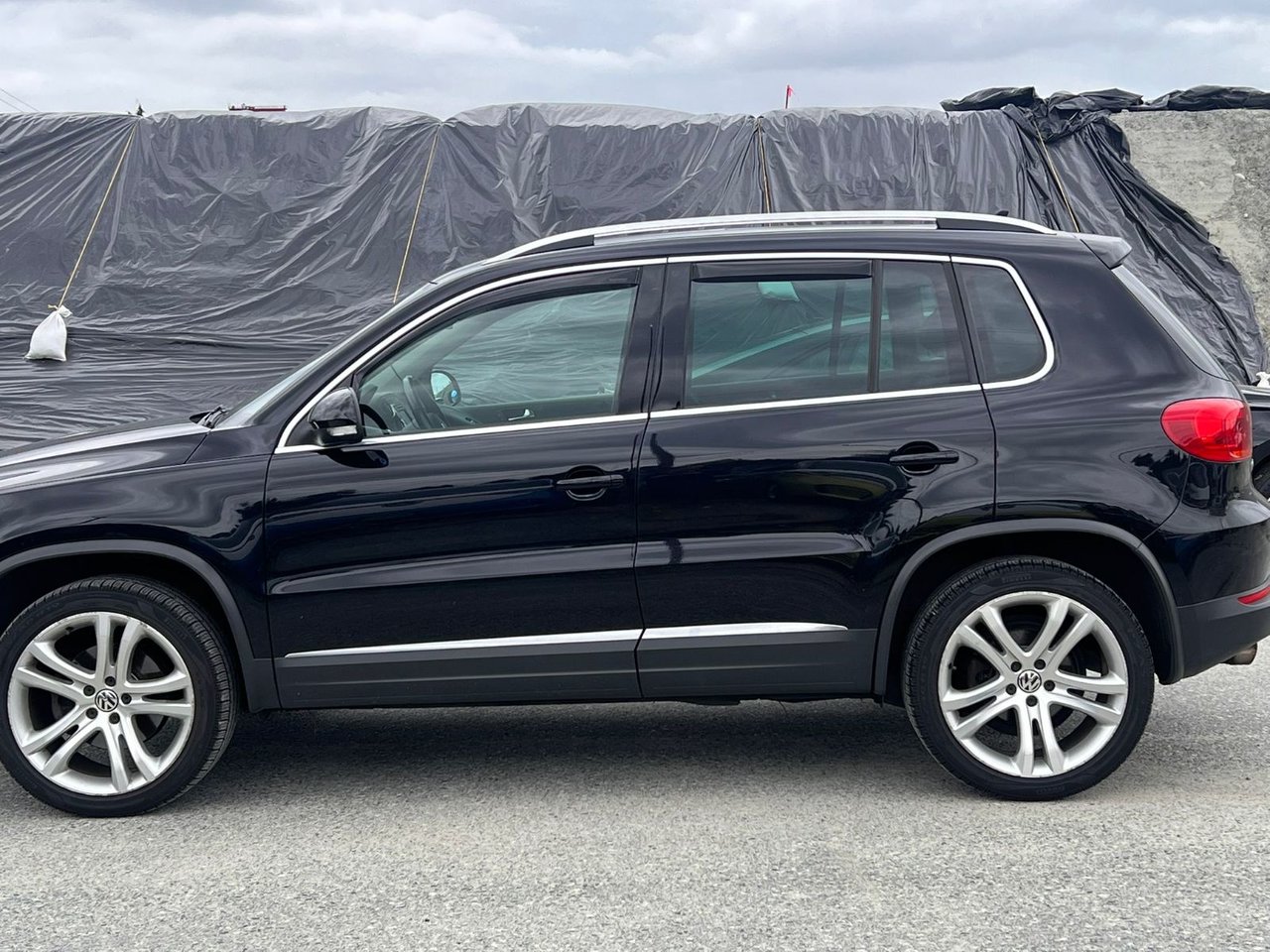 2012 Volkswagen Tiguan Highline Automatic 4MOTION Sport Package | Technology Package