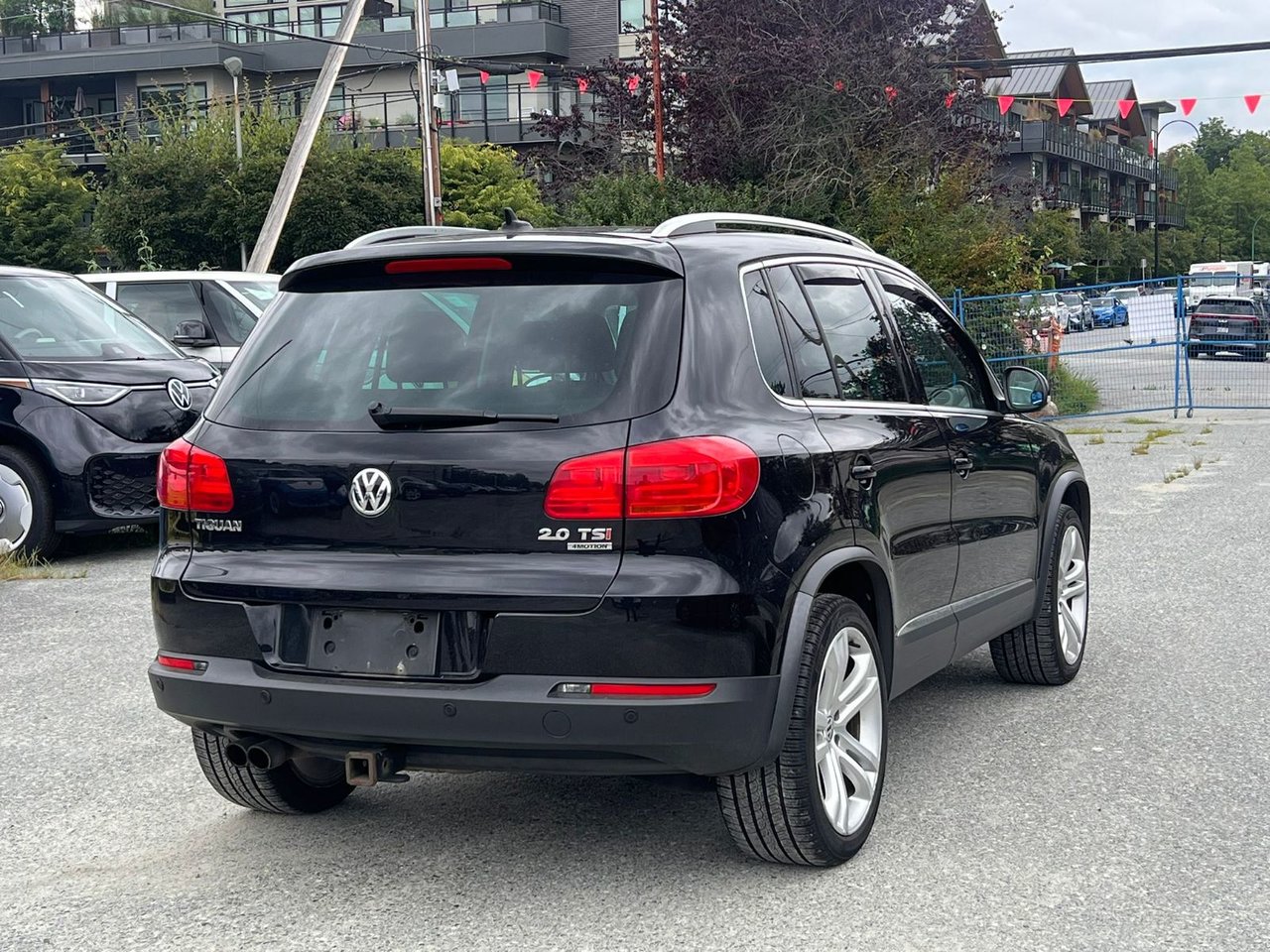 2012 Volkswagen Tiguan Highline Automatic 4MOTION Sport Package | Technology Package