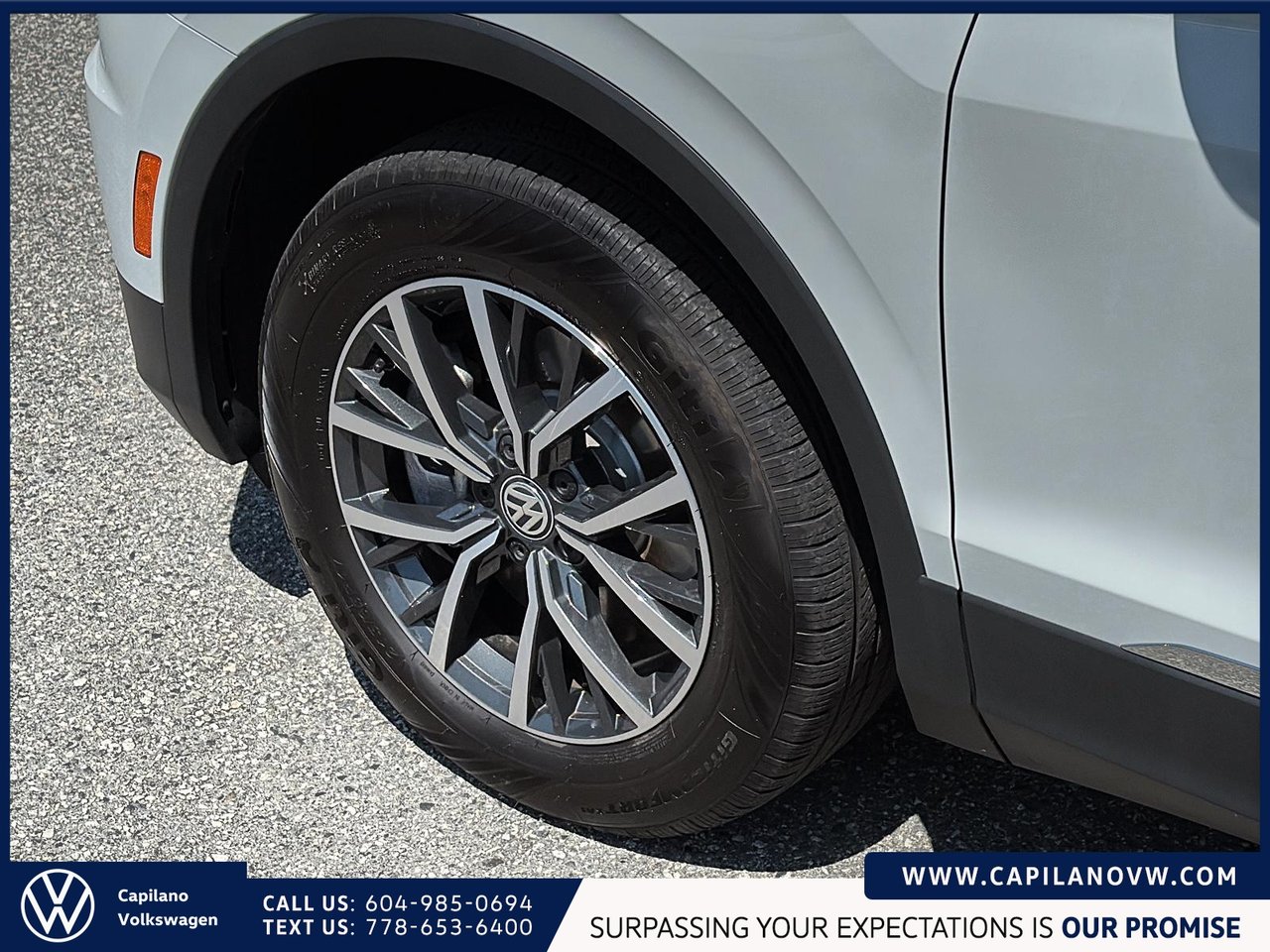 2021 Volkswagen Tiguan Comfortline 4MOTION + Panoramic Sunroof Just Arrived! Local, One Owner, No Accidents