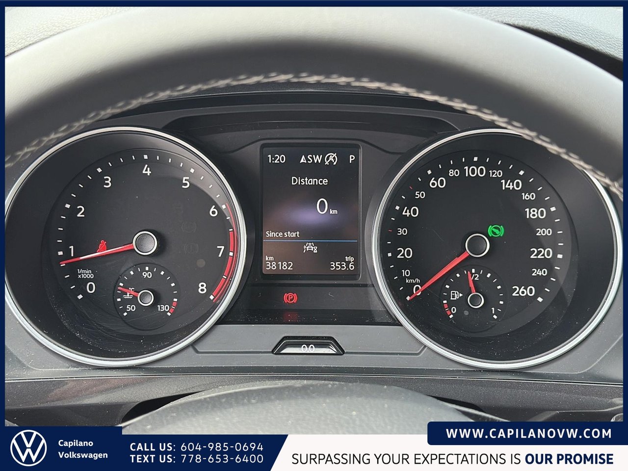 2021 Volkswagen Tiguan Comfortline 4MOTION + Panoramic Sunroof Just Arrived! Local, Low Km