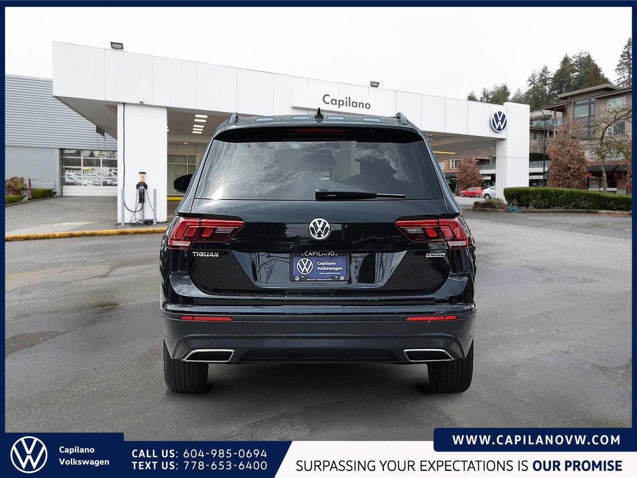 2021 Volkswagen Tiguan Comfortline 4MOTION + Panoramic Sunroof Just Arrived! Local, Low Km