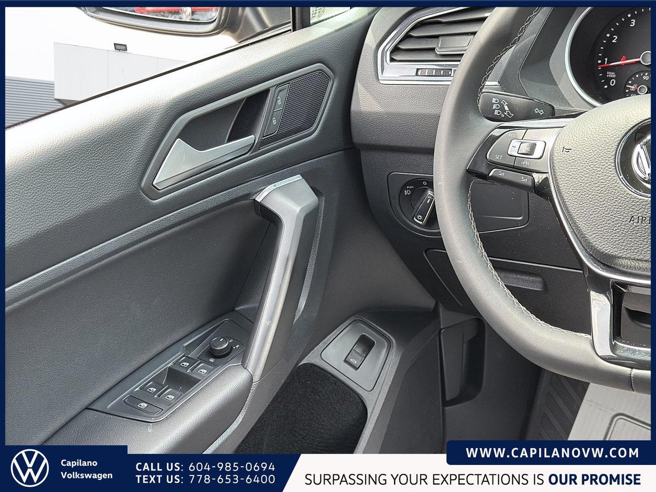 2021 Volkswagen Tiguan Comfortline 4MOTION + Panoramic Sunroof Just Arrived! Local, Low Km