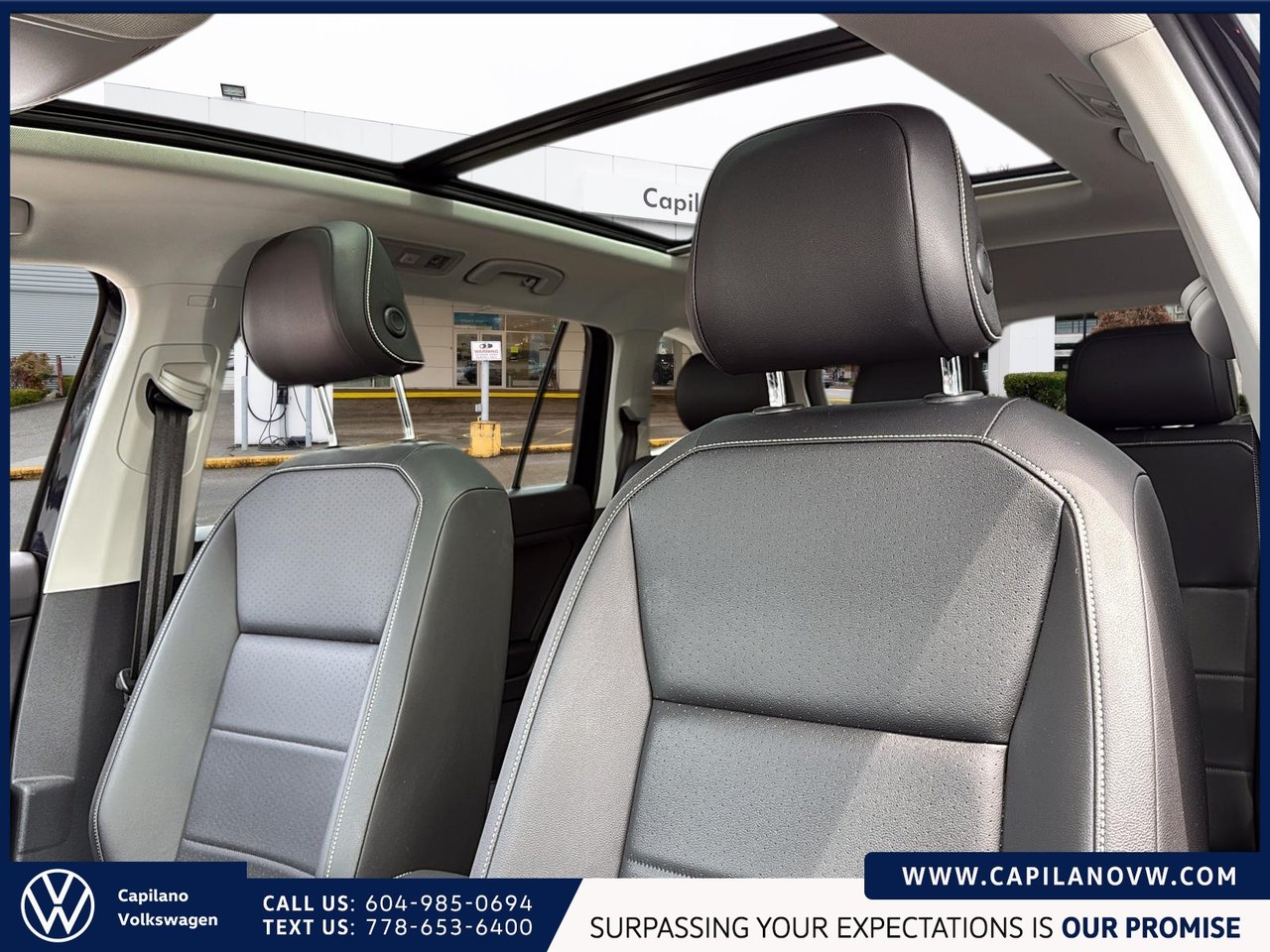 2021 Volkswagen Tiguan Comfortline 4MOTION + Panoramic Sunroof Just Arrived! Local, Low Km