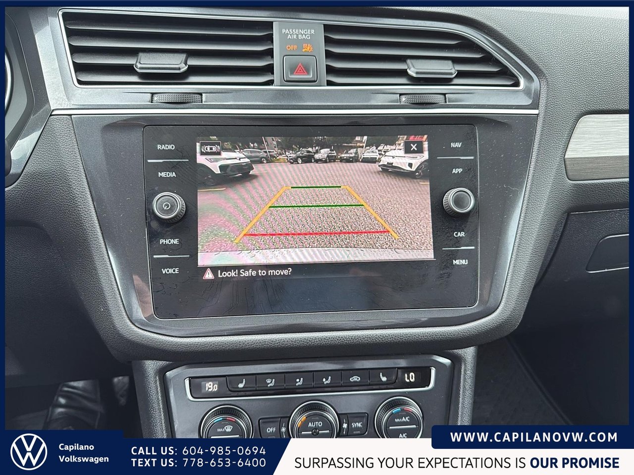 2021 Volkswagen Tiguan COMFORTLINE 4MOTION + Panoramic Sunroof Just Arrived! Local, One Owner, Low KM!,