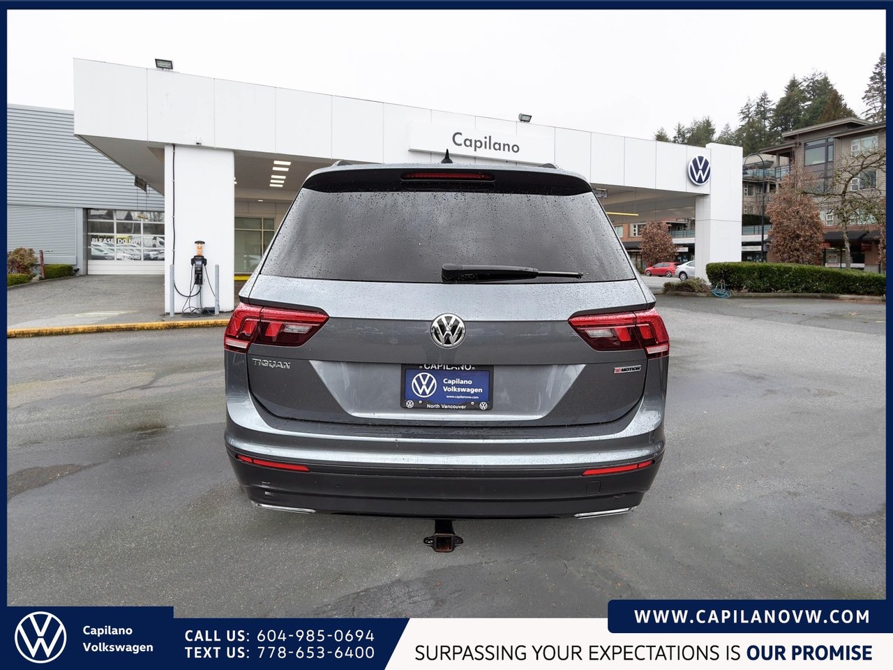 2021 Volkswagen Tiguan COMFORTLINE 4MOTION + Panoramic Sunroof Just Arrived! Local, One Owner, Low KM!,