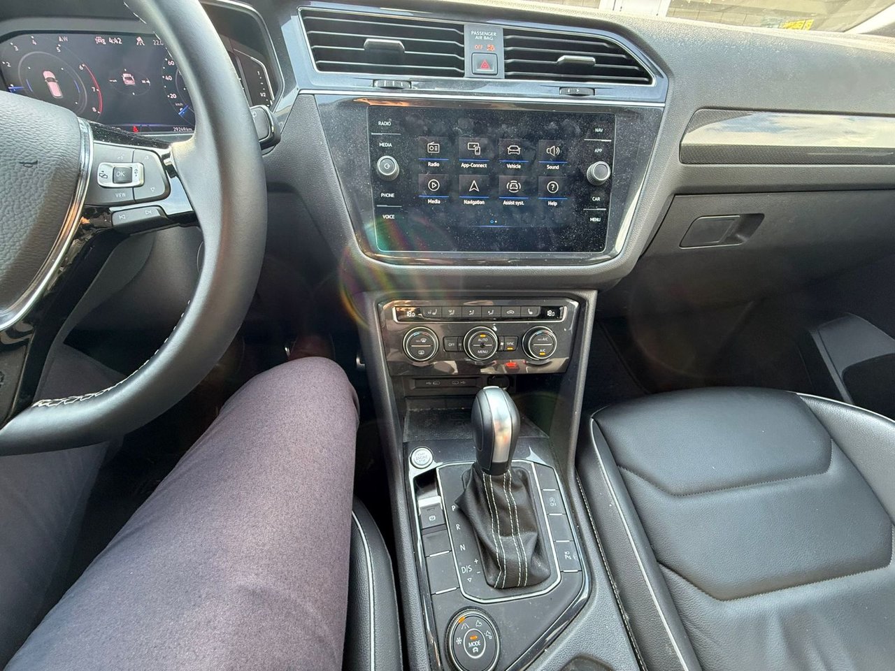 2021 Volkswagen Tiguan Highline R-Line 4MOTION 3rd Row Package | Local, One Owner, No Accidents!