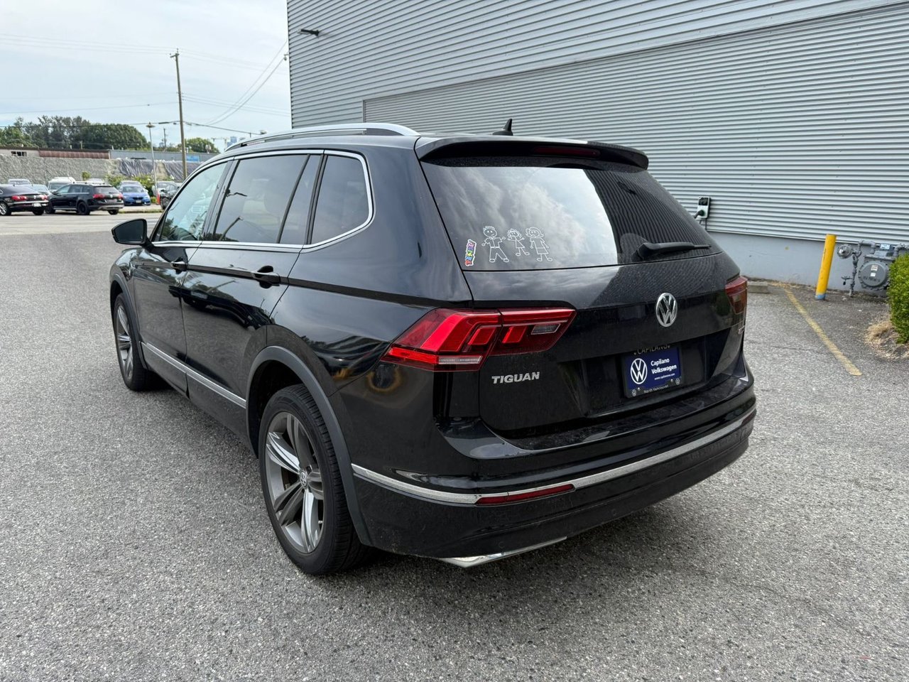 2021 Volkswagen Tiguan Highline Just Arrived! Local, One Owner, Well-Equipped