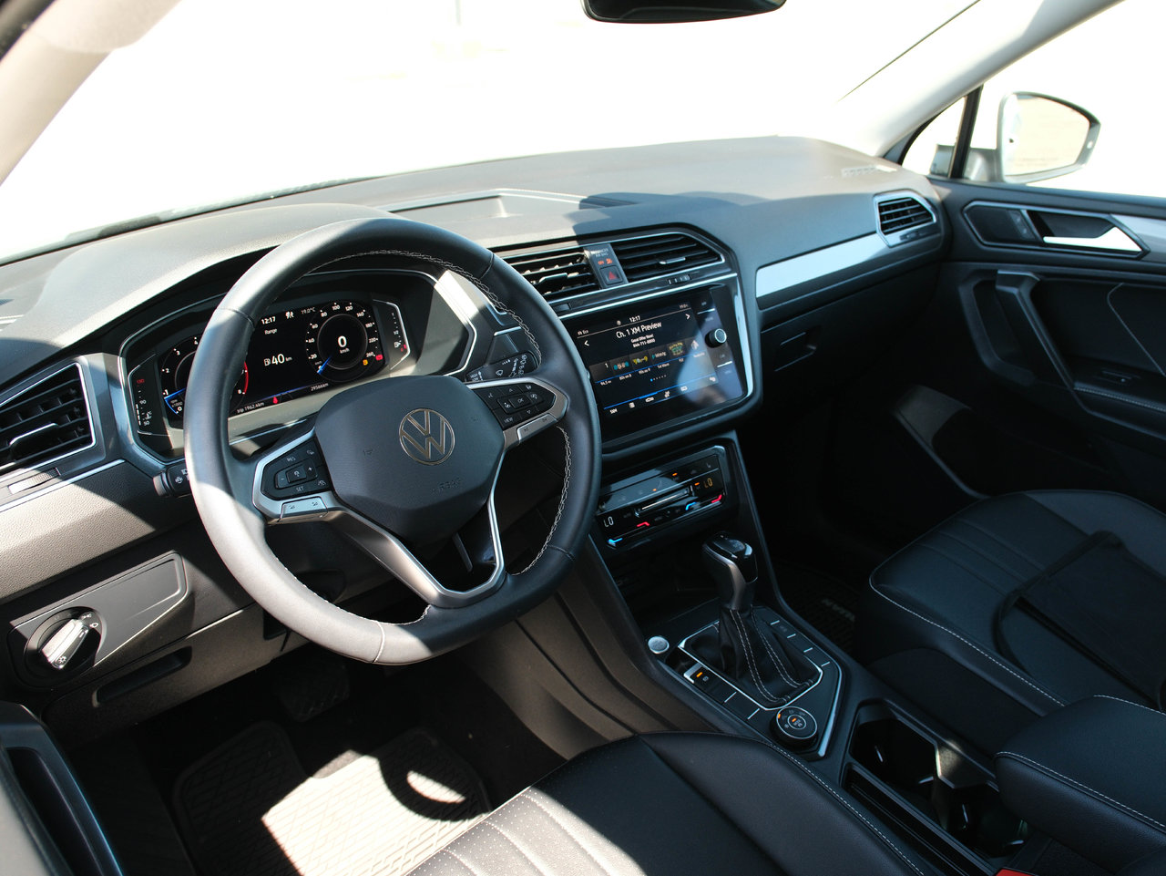 2022 Volkswagen Tiguan Comfortline 2.0T 8sp at w/Tip 4M