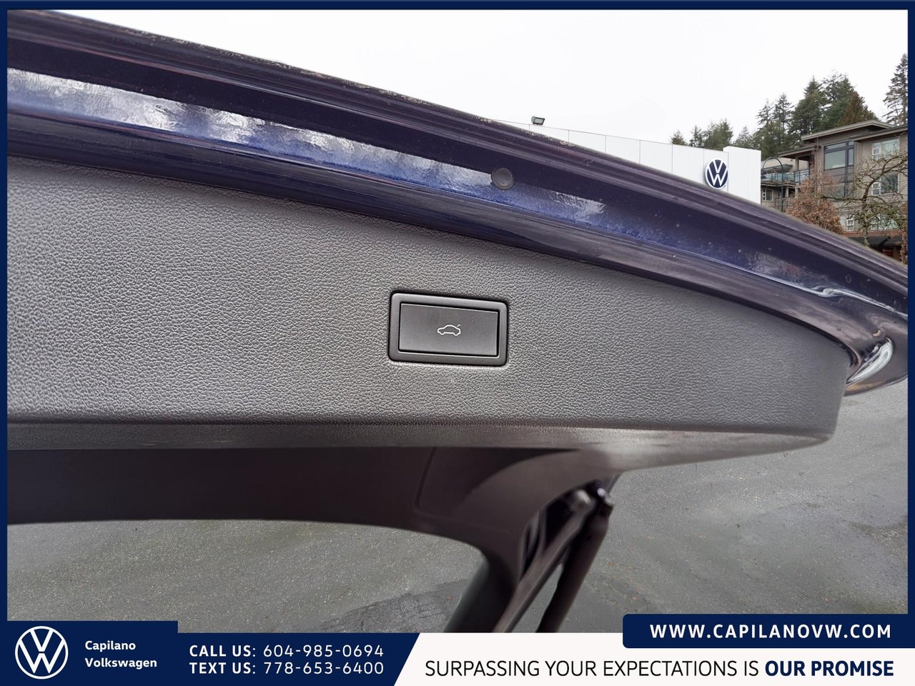 2022 Volkswagen Tiguan Comfortline 4MOTION | Panoramic Sunroof Just Arrived! Local, One Owner, AWD