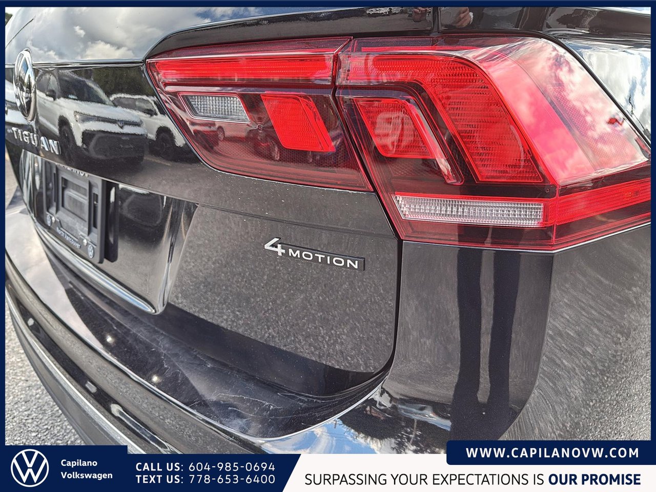 2022 Volkswagen Tiguan Trendline 2.0 TSI 4MOTION Just Arrived! Local, One Owner, AWD