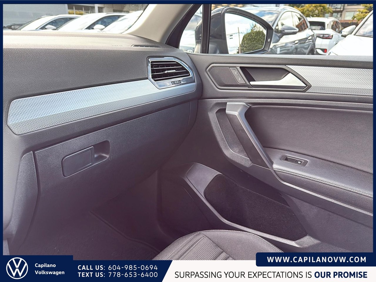 2022 Volkswagen Tiguan Trendline 2.0 TSI 4MOTION Just Arrived! Local, One Owner, AWD