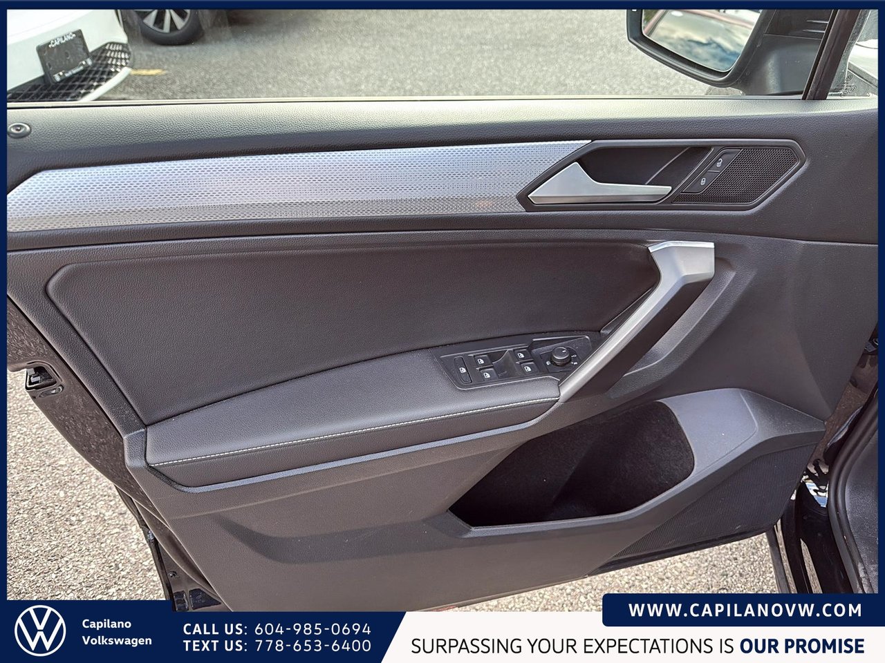 2022 Volkswagen Tiguan Trendline 2.0 TSI 4MOTION Just Arrived! Local, One Owner, AWD
