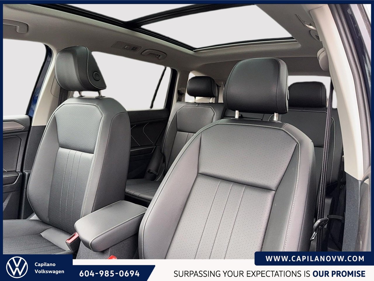 2024 Volkswagen Tiguan Comfortline | 3rd Row Seats | Sunroof Package 15K Service Done ! X-Demo Sale Price