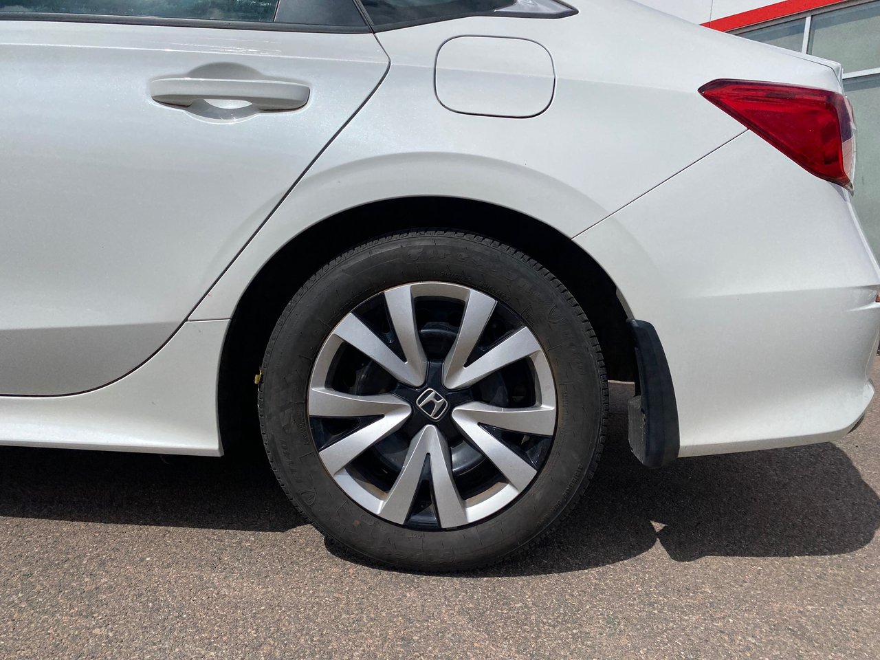 2022 Honda Civic Sedan LX-4