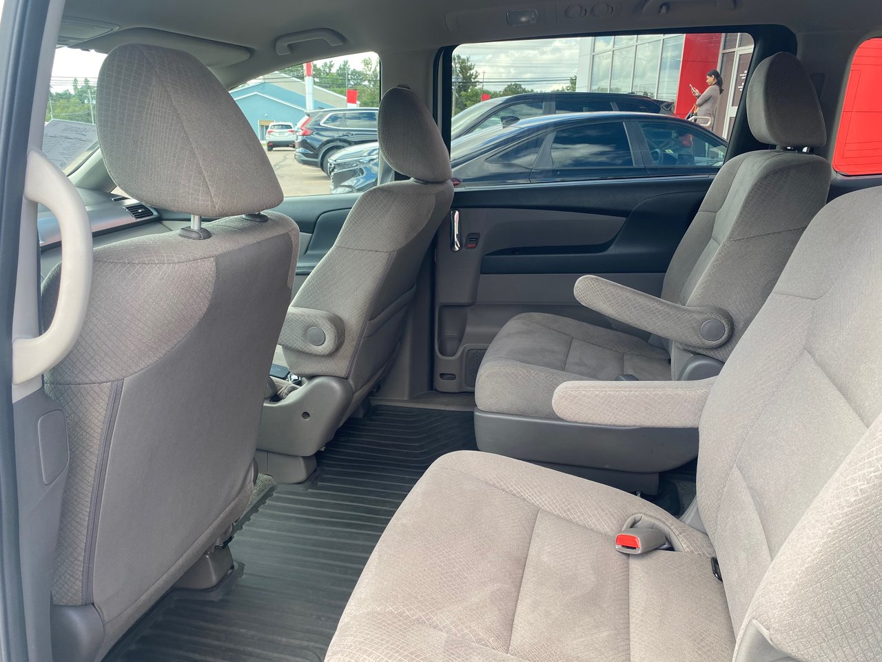 2016 Honda Odyssey LX-7