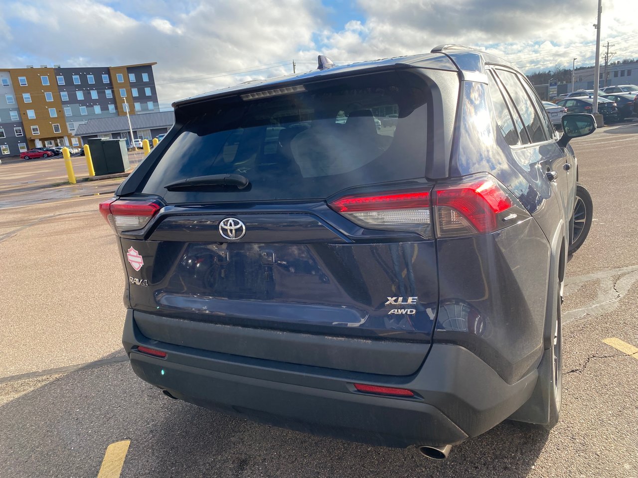Toyota RAV4 XLE 2019-4
