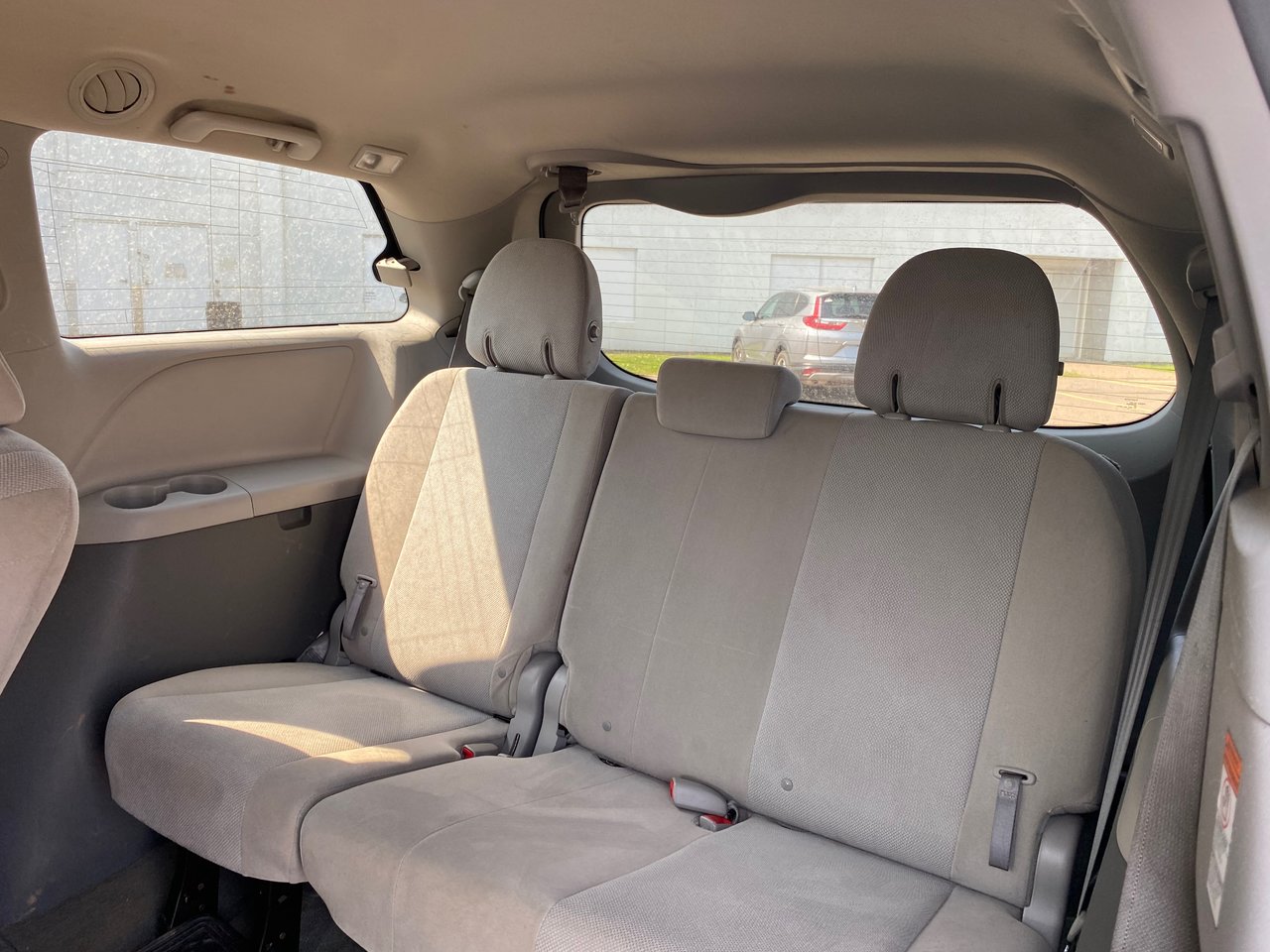 2015 Toyota Sienna-6
