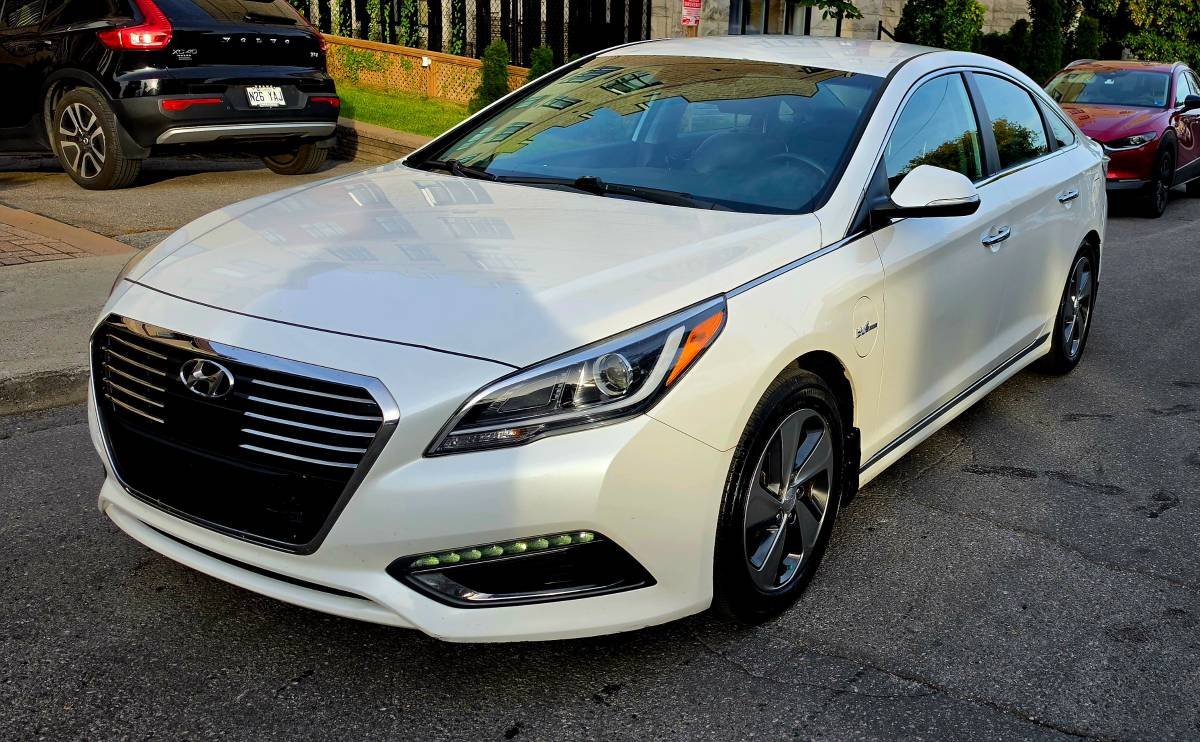 2017 Hyundai Sonata Plug-In Hybrid Sedan Automatic