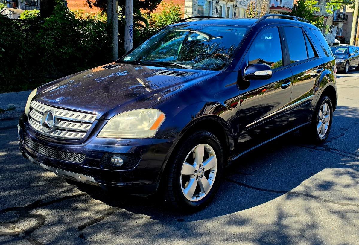 2009 Mercedes-Benz M-Class SUV / Crossover All-Wheel Drive Automatic