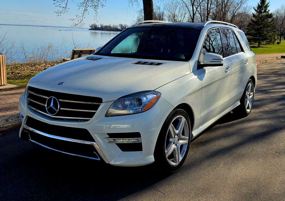 2013 Mercedes-Benz M-Class ML 350 BlueTEC 4MATIC SUV / Crossover All-Wheel Drive Automatic