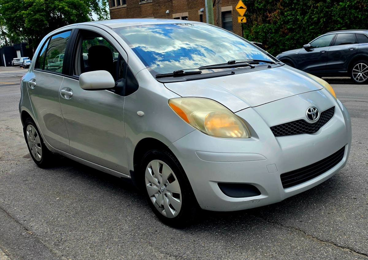  2009 Toyota Yaris Hatchback  Automatic