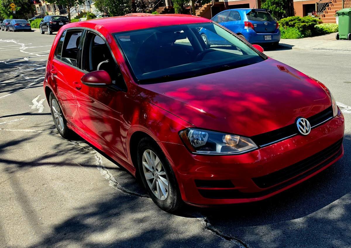  2015 Volkswagen Golf Hatchback  Automatic
