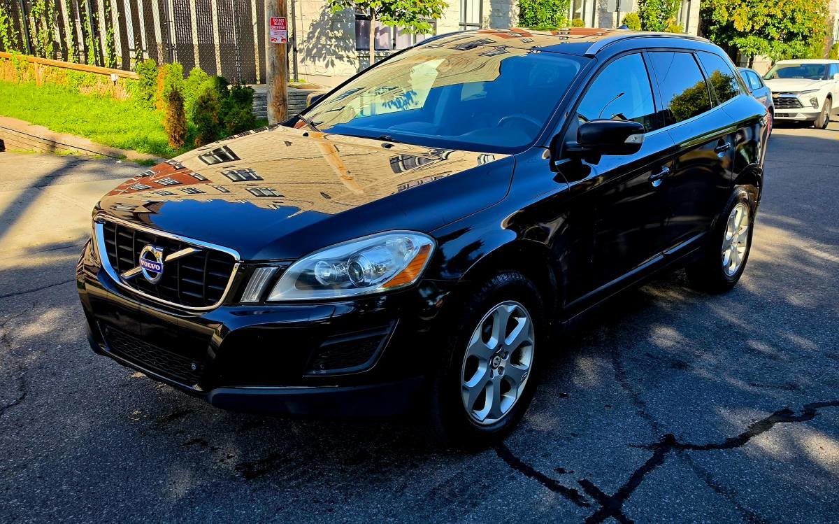 2011 Volvo XC60 SUV / Crossover All-Wheel Drive Automatic
