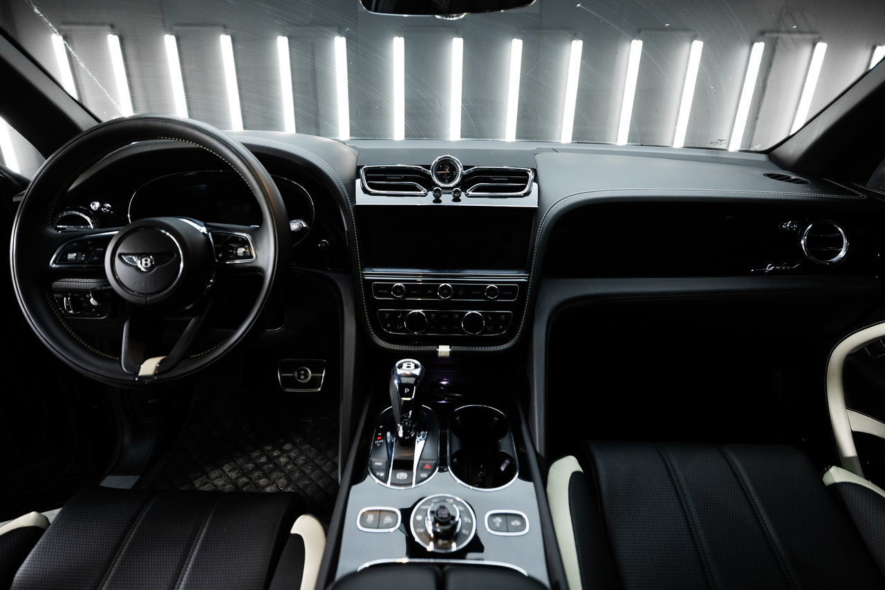 2021 Bentley Bentayga Speed GREAT DEAL! FINANCING AVAILBLE-9